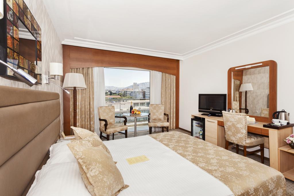 Izmir Palas Hotel Cameră foto