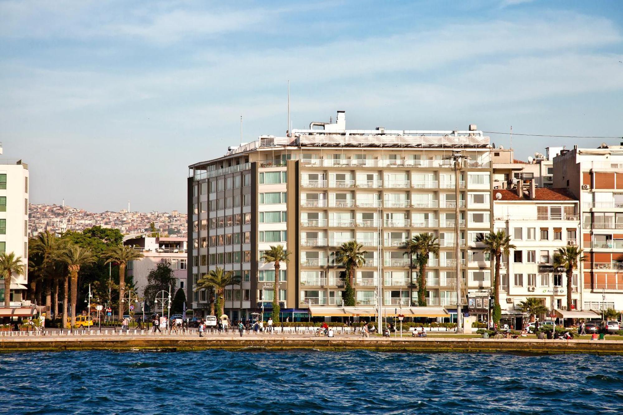 Izmir Palas Hotel Exterior foto